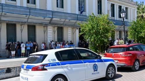 Άργος: "Δεν υπήρξε δόλος" λένε οι αστυνομικοί που πυροβόλησαν τον 20χρονο – Εξαιρετικά κρίσιμη η κατάστασή του