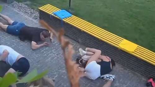 Βίντεο: Ρωσικός πύραυλος χτυπά πάρκο με πολίτες στην Ουκρανία - Η στιγμή που μητέρα καλύπτει με το σώμα το παιδί της