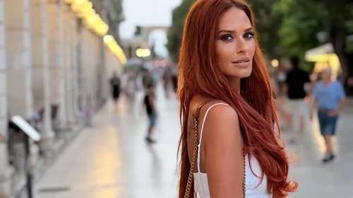 Στη βαλίτσα της Σίσσυς Χρηστίδου: 5 items που δεν αποχωρίζεται η παρουσιάστρια στις διακοπές της