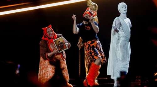 Eurovision: Ενθουσιώδεις πανηγυρισμοί στο στάδιο στη Βιέννη τη στιγμή της ανακοίνωσης της πρόκρισης του Akyla