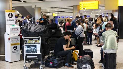 Χάος στα ευρωπαϊκά αεροδρόμια από κυβερνοεπίθεση: Προβλήματα σε  Λονδίνο, Βρυξέλλες, Βερολίνο