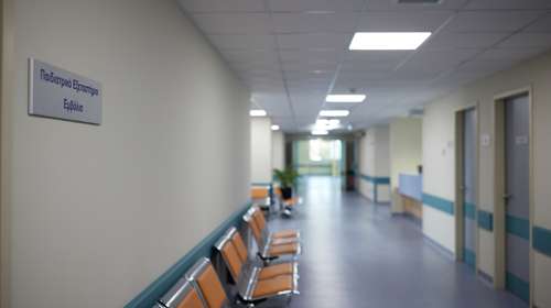 Βόλος: Κρούσμα ιογενούς μηνιγγίτιδας σε μαθητή - Το παιδί νοσηλεύεται