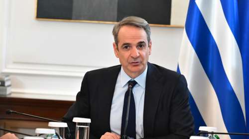 "Bonjour" από τον Κυριάκο Μητσοτάκη: Η ελληνογαλλική συμφωνία-ορόσημο και τα νέα μέτρα στήριξης