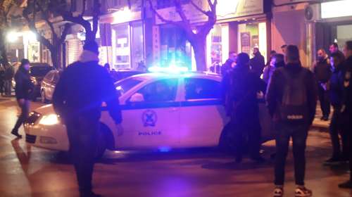 Σοκ στη Θεσσαλονίκη: Μαχαίρωσαν 35χρονο στο κεφάλι
