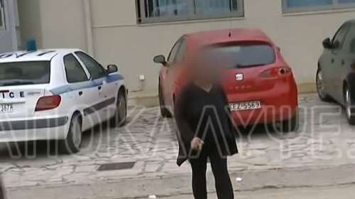 Κεφαλονιά: "Όλο μ@@@@@@ς είσαστε" - H μητέρα του 26χρονου αρσιβαρίστα επιτέθηκε σε τηλεοπτικό συνεργείο
