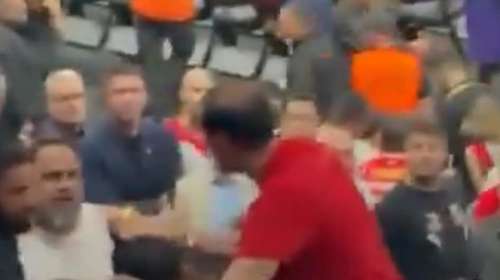 Επεισόδιο μεταξύ Βαγγέλη Μαρινάκη και Γρηγόρη Δημητριάδη: Πιάστηκαν στα χέρια στα επίσημα του T-Center [βίντεο]