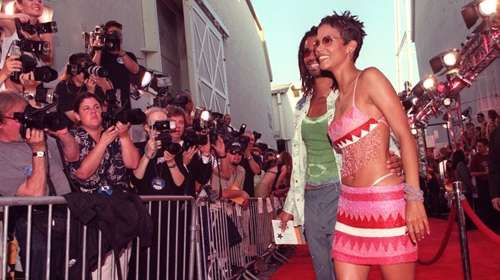 Η trainer της Halle Berry έχει τη Νο1 λύση ενάντια στην αύξηση βάρους στην εμμηνόπαυση