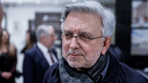 Δήμος Βερύκιος: "Πουλάω" γιατί είμαι αληθινός - Δεν έκανα λεφτά, έχω φίλους που με βοηθούν" [βίντεο]