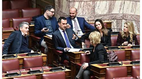 Διαλύεται η ΚΟ της Νέας Αριστεράς: Αποχώρηση για 7 βουλευτές - Φεύγουν 150 στελέχη συνολικά