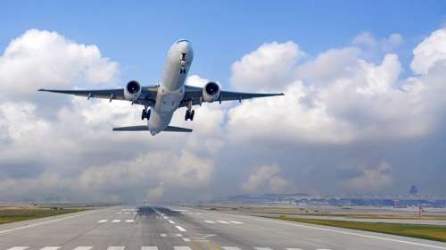 Ξεκίνησαν οι περικοπές πτήσεων από ευρωπαϊκές αεροπορικές - Ως πότε έχουμε κηροζίνη στην Ευρώπη;