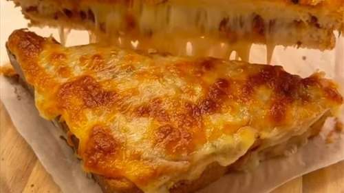 Pizza τοστ με 300 θερμίδες και 20 γρ. πρωτεΐνης: Το πιο εύκολο βραδινό όταν κάνεις δίαιτα
