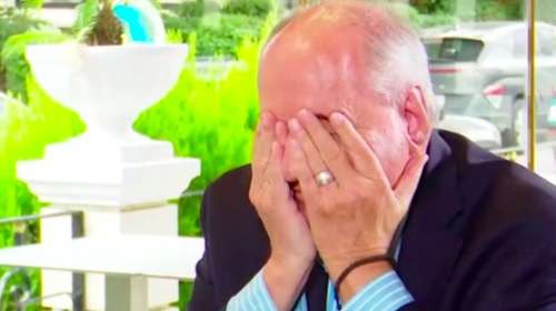 "Λύγισε" ο Τέρενς Κουίκ: "Τι μου έκανες τώρα..."