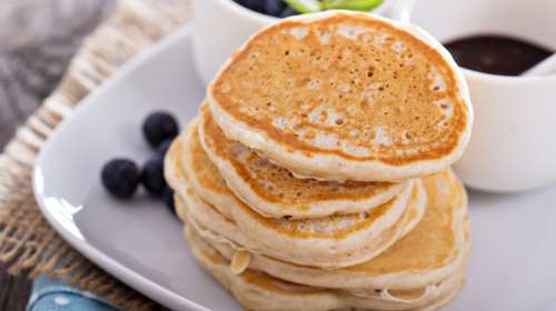 Τα πιο νόστιμα pancakes χρειάζονται μόνο 5 υλικά- Δες τη σωστή τεχνική για να τα πετύχεις