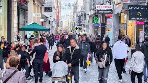 Εορταστικό ωράριο: Ανοιχτά την Κυριακή τα καταστήματα - Πώς θα λειτουργήσουν έως την Πρωτοχρονιά