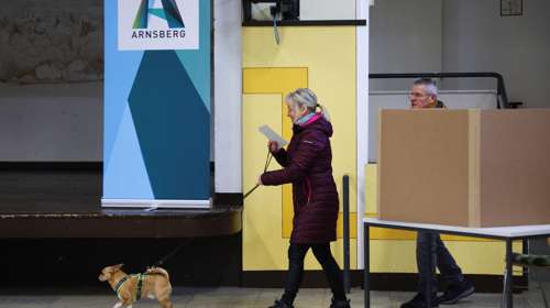 Γερμανία: Το συνταξιοδοτικό απειλεί τη σταθερότητα της κυβέρνησης - "Αντάρτικο" εναντίον του καγκελάριου Μερτς
