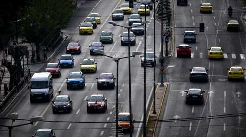 Τέλη κυκλοφορίας με τον μήνα: Πότε ανοίγει η πλατφόρμα για την άρση ακινησίας των οχημάτων