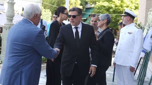Γιάννης Βαρβιτσιώτης: Λύγισε ο γιος του Μιλτιάδης - "Πατέρα δεν ανήκεις πλέον σε εμάς, ανήκεις στην ιστορία"