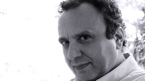 Ο Χρήστος Χωμενίδης γράφει για τον Τσίπρα και τους συριζαίους: "Ακολουθούν υπνωτισμένα τον Χανς τον Φλαουτίστα"