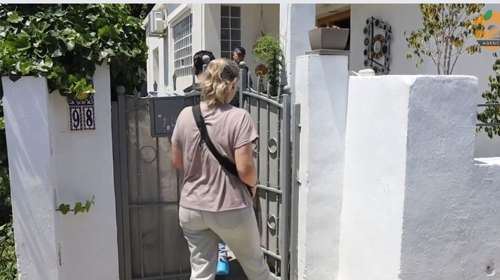 Διπλό φονικό στο Αίγιο: "Τα γνώριζα τα παιδιά, αλλά κανείς δεν ξέρει μέσα στο σπίτι τι γίνεται" - Σοκαρισμένοι οι γείτονες