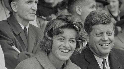 Πέθανε η τελευταία αδελφή του JFK: Ήταν το 8ο από τα 9 αδέλφια - Η "κατάρα" της οικογένειας Κένεντι