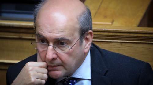 Χατζηδάκης για ΟΠΕΚΕΠΕ: Αμφιβάλλω ότι οι περιπτώσεις Τσιάρα και Βαρτζόπουλου θα κριθούν αρνητικά από τη Δικαιοσύνη
