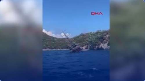 Τουρκία: Τουριστικό πλοίο με 148 επιβάτες βυθίστηκε ανοιχτά της Μαρμαρίδας - "Πήρε φωτιά η μηχανή του πλοίου"