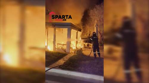 Λακωνία: Έκρηξη και φωτιά σε καφετέρια με κόσμο στη Νεάπολη [βίντεο]
