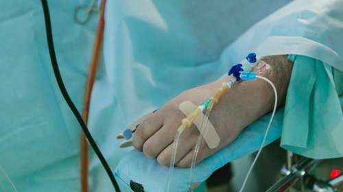 Τζάνειο: Διασωληνώθηκε 22χρονος από τον Πύργο με μηνιγγίτιδα - Η υγεία του επιδεινώθηκε ραγδαία