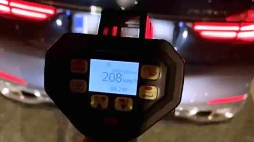 Μέγαρα: Το τερμάτισε 29χρονος - Οδηγούσε με 208 χλμ./ώρα στην Αθηνών - Κορίνθου