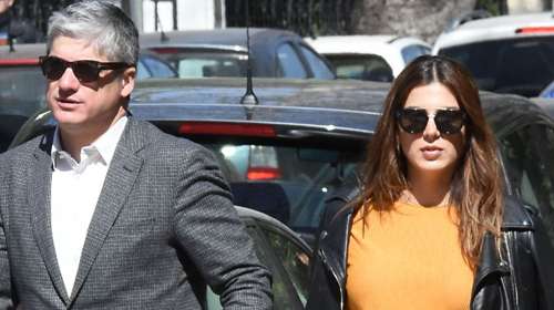 Σταματίνα Τσιμτσιλή- Θέμης Σοφός: Οικογενειακό lunch με τα τρία παιδιά τους