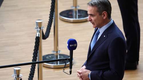 Στις Βρυξέλλες για τη Σύνοδο Κορυφής ο Μητσοτάκης – Το ελληνικό "πακέτο" διεκδικήσεων