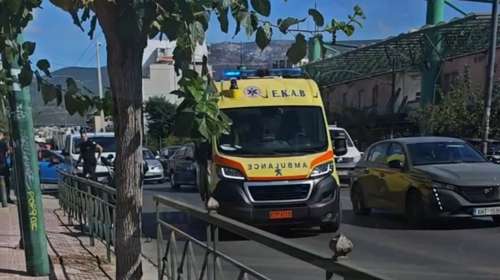 Σφοδρό τροχαίο στην Ποσειδώνος με πέντε τραυματίες - Οι τέσσερις νοσηλεύονται σε σοβαρή κατάσταση