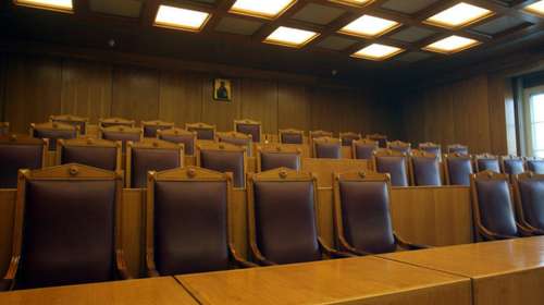 Ένωση Δικαστών και Εισαγγελέων: Καταγγέλλει διαδικτυακή στοχοποίηση δικαστών σε υποθέσεις οικογενειακού δικαίου