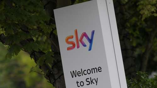 Στην Comcast ο όμιλος Sky-έχασε στη δημοπρασία ο Μέρντοκ