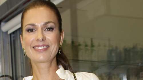 Τζίνα Αλιμόνου: "Δεν έχω σχέση μαζί του, υπήρχε κάτι πολύ παλιά - Ήθελα απλώς να φύγει" λέει για τον πρώην της