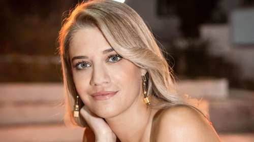 Τζένη Θεωνά: "Μy favourite.. so far" - Η πιο αγαπησιάρικη φωτογραφία της οικογένειας στις διακοπές
