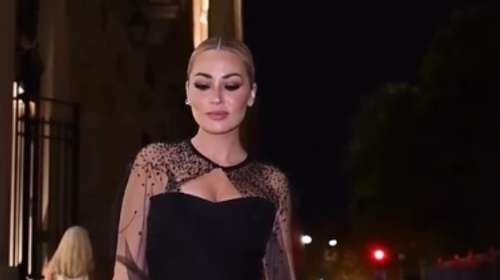 Ελένη Βουλγαράκη: Η πριγκιπική εμφάνιση στο Παρίσι - Το τούλι, τα κρύσταλλα και η λάμψη