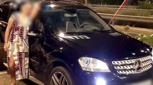 H σύζυγος του αστυνομικού της Βουλής: "Δεν μπορούσα να πάω πουθενά για βοήθεια, είχε παντού άκρες" - Τι λέει για τον γιο της