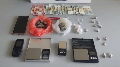 Aπίστευτο: H 29χρονη ειδικευόμενη ψυχίατρος "Λίζα" ή "Αλίκη" διακινούσε ναρκωτικά ακόμα και με το ασθενοφόρο