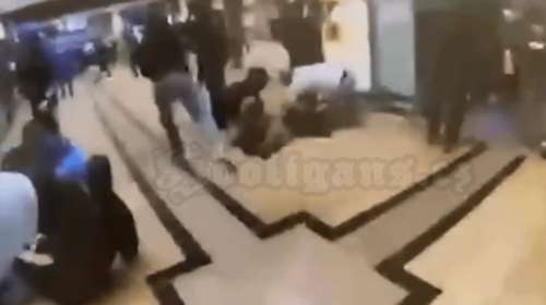 Χάος στη Γερμανία: Άγριο ξύλο ανάμεσα σε χούλιγκανς της Ντόρτμουντ και της Σάλκε σε σταθμό τρένου [βίντεο]