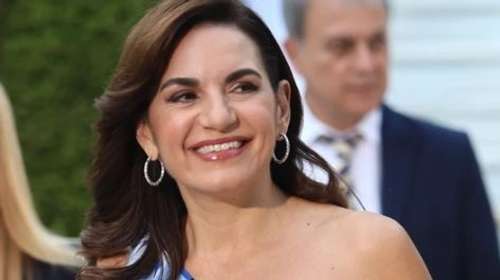 Όλγα Κεφαλογιάννη: H chic εμφάνιση στο Βασιλικό Παλάτι της Μαδρίτης