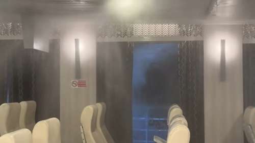 Νέες εικόνες από το "Νήσος Σάμος": Τι αναφέρει το Λιμενικό για την ενεργοποίηση αυτομάτου συστήματος πυρόσβεσης