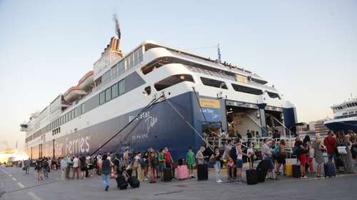 Εκτεταμένοι έλεγχοι στα λιμάνια από το Λιμενικό Σώμα - "Μπλόκο" στις αδικαιολόγητες μετακινήσεις