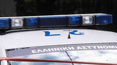 Λαύριο: 32χρονος επιτέθηκε με μαχαίρι στην πρώην του και τον σύντροφό της μπροστά στα δύο παιδιά τους