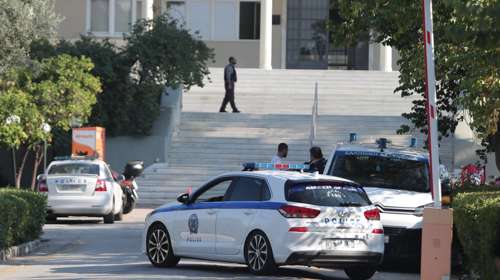 Στον εισαγγελέα ο 76χρονος που παραδέχτηκε ότι προκάλεσε τη φωτιά στο Σισμανόγλειο Νοσοκομείο