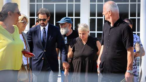 Δίκη για Τέμπη: Συγκλονίζουν οι συγγενείς - "Έστειλα ένα κορίτσι γεμάτο ζωντάνια και πήρα ένα φέρετρο" - Αύριο καταθέτει η Καρυστιανού
