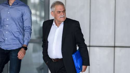 Δίκη για το Μάτι: Την άσκηση δίωξης για ψευδή κατάθεση σε βάρος του Νίκου Τόσκα ζήτησε συνήγορος πολυεγκαυματία