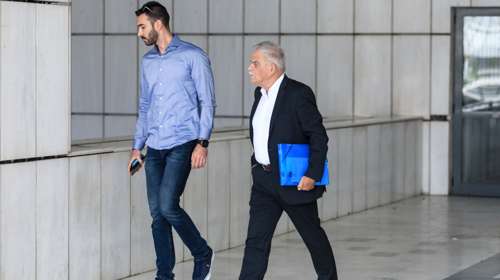 Δίκη για το Μάτι: "Ντροπή σας, δυο μέρες λέτε ψέματα" - Η δήλωση Τόσκα που εξόργισε συγγενή θύματος