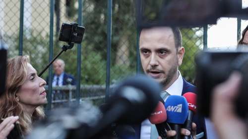 Δικηγόρος Μίχου για Κολωνό: Η μάνα γνώριζε για τους βιασμούς και εκβίαζε τον 53χρονο μαστροπό