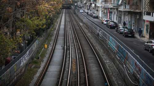 ΗΣΑΠ: Συνελήφθη 23χρονος που φέρεται να εκσπερμάτωσε πάνω σε 22χρονη στον σταθμό "Άγιος Νικόλαος"